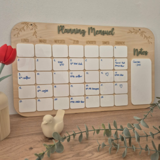 Planning mensuel en bois